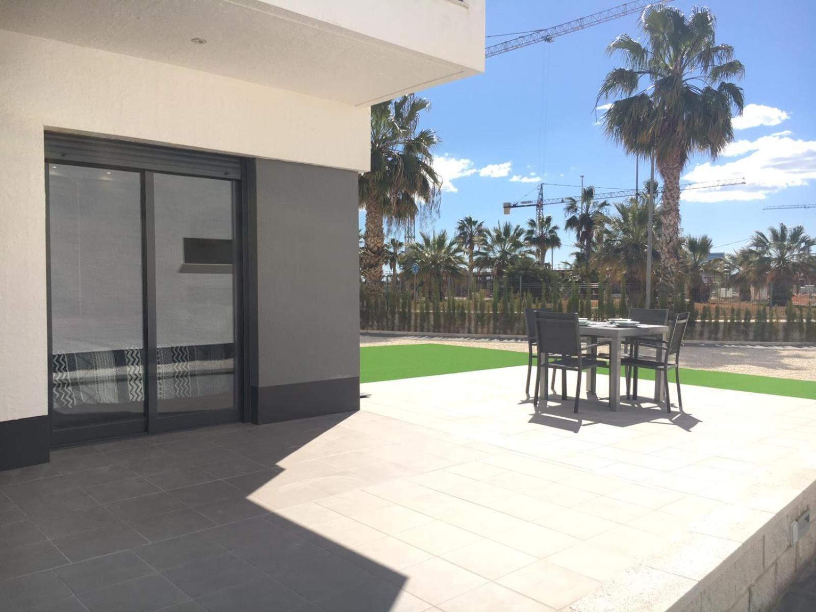 Oasis Beach El Raso Guardamar Torre La Mata Exterior foto