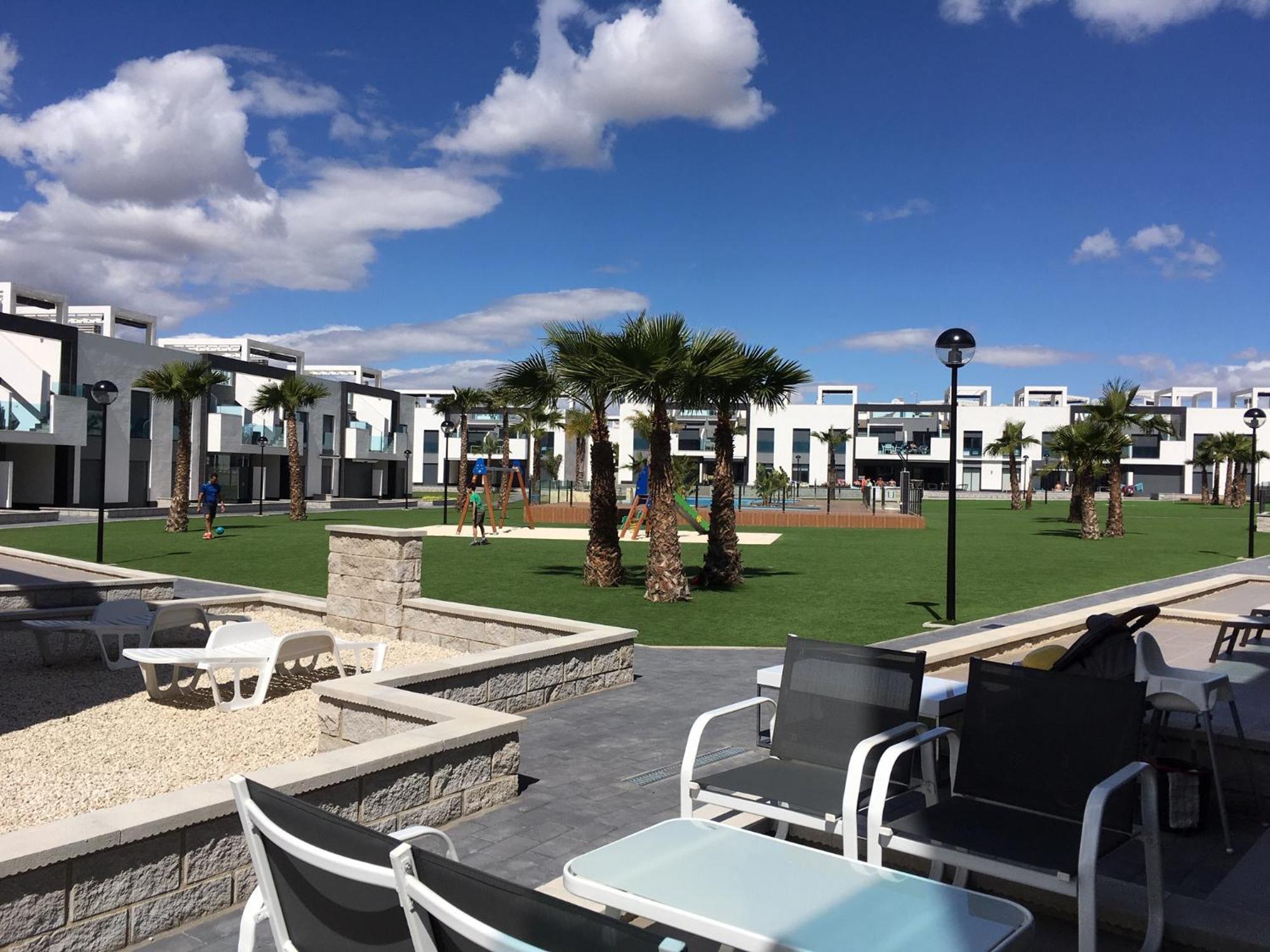 Oasis Beach El Raso Guardamar Torre La Mata Exterior foto