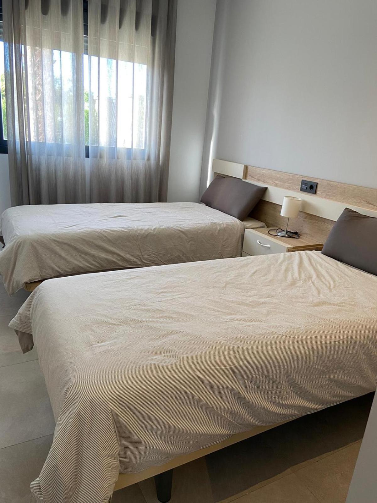 Oasis Beach El Raso Guardamar Torre La Mata Exterior foto