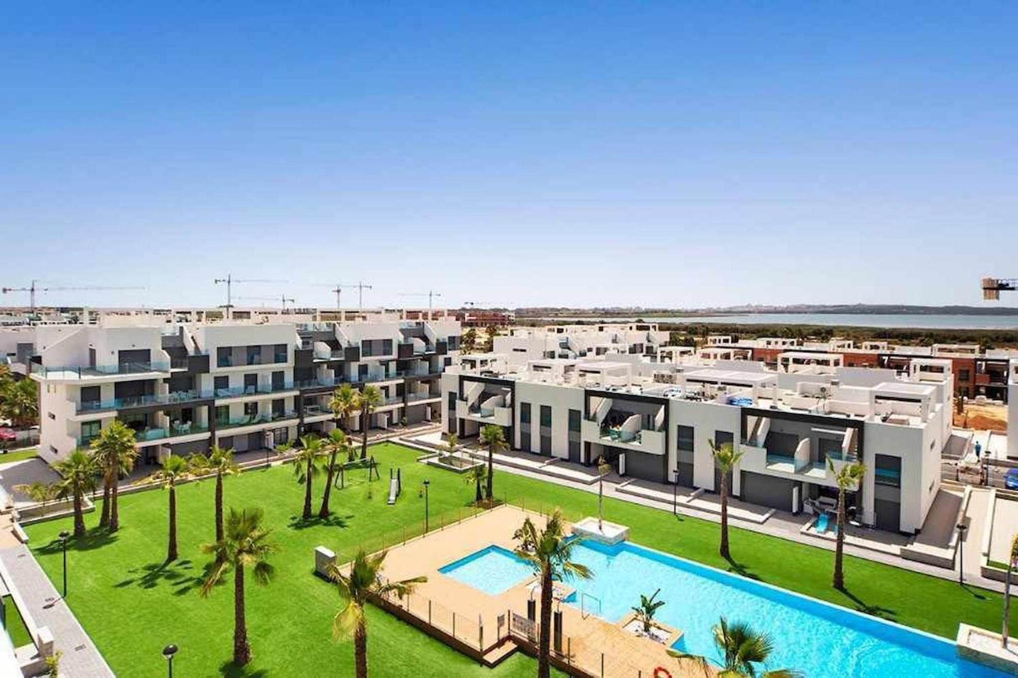 Oasis Beach El Raso Guardamar Torre La Mata Exterior foto