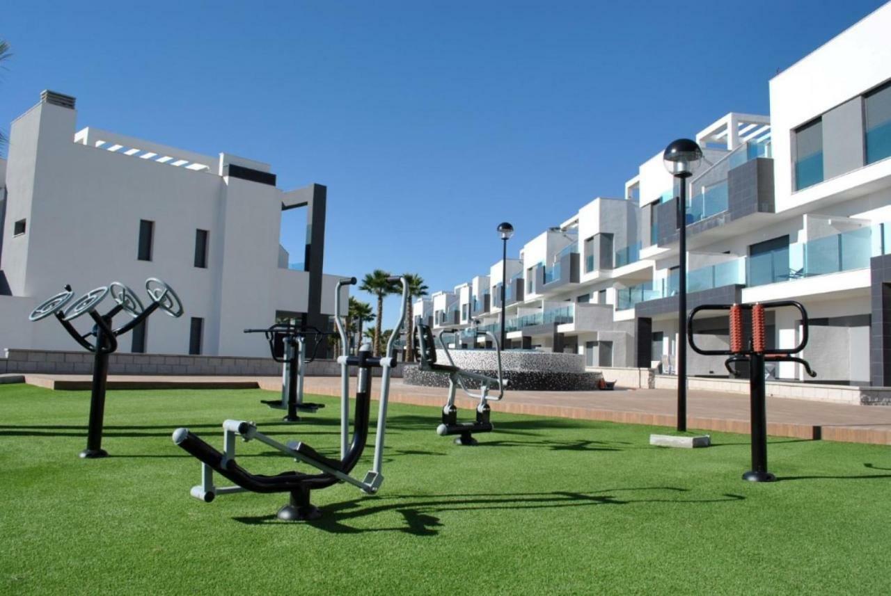 Oasis Beach El Raso Guardamar Torre La Mata Exterior foto